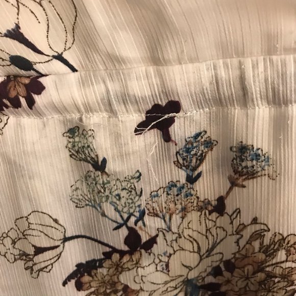 Missguided Floral Dress, Siize 8 - Picture 5 of 7